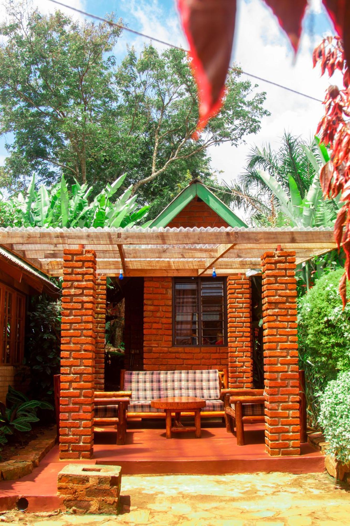 Ngorongoro Camp And Lodge Карату Экстерьер фото